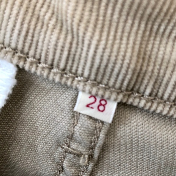 Levi's Cropped Corduroy Wide Leg Pants - Picture 2 of 5